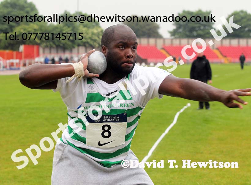Anthony Ashodi (WGEL) winner of the shot, British National League, Division 1, Gateshead. Photo: David T. Hewitson/Sports for All Pics